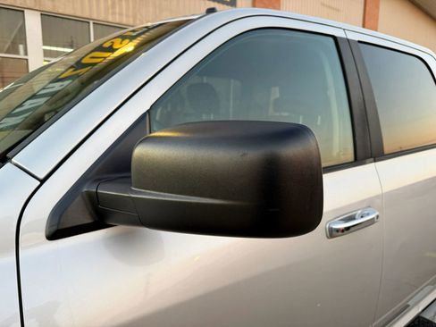 Used 2010 Dodge Ram 1500 Truck SLT image 10