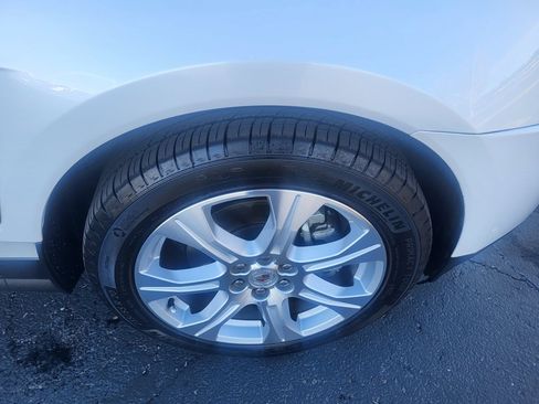 Used 2015 Cadillac SRX Premium image 24