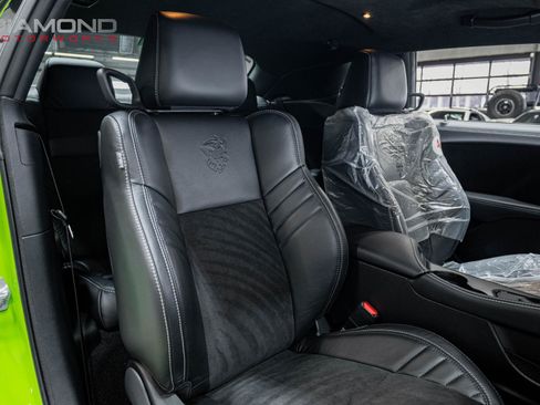 Used 2023 Dodge Challenger SRT Hellcat Redeye image 17
