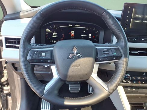 Used 2025 Mitsubishi Outlander SEL AWD/4WD image 24