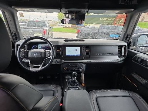 Used 2022 Ford Bronco Badlands AWD/4WD image 14