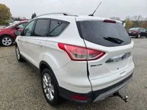 Used 2016 Ford Escape Titanium image 6