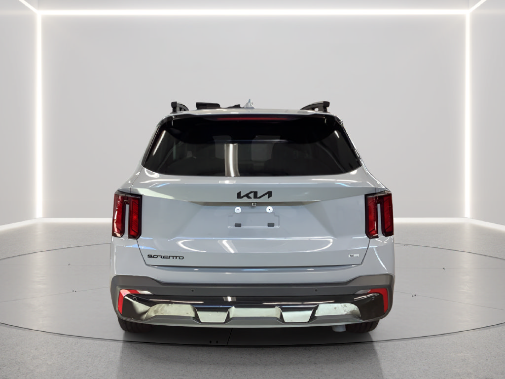 Certified 2026 Kia Sorento X-Line EX AWD/4WD image 32