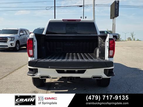 Used 2026 GMC Sierra 1500 Elevation w/ Elevation Premium Package AWD/4WD image 7
