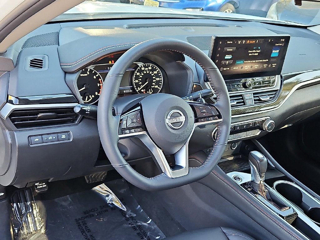 Certified 2023 Nissan Altima 2.5 SR w/ SR Premium Package FWD image 27