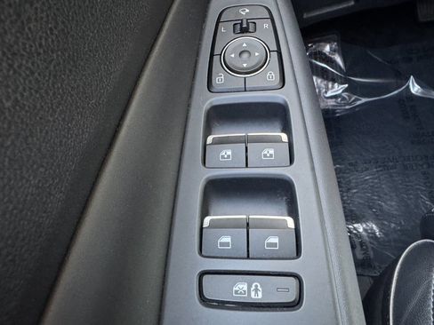 Used 2022 Hyundai Santa Fe Limited image 33