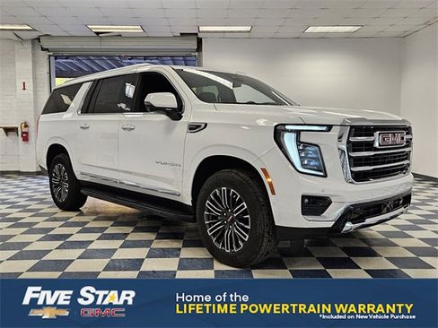New 2025 GMC Yukon XL Elevation image 1