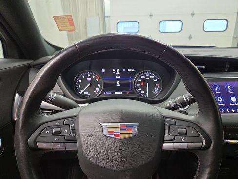 Used 2023 Cadillac XT4 Premium Luxury w/ Technology Package AWD/4WD image 23