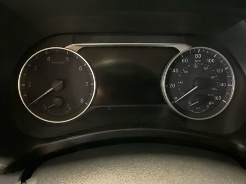 Used 2023 Nissan Sentra SV w/ SV Premium Package FWD image 16