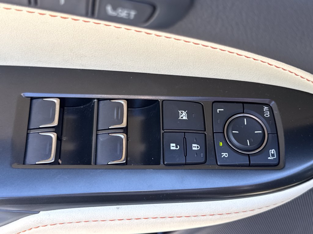 Used 2024 Lexus NX 350 AWD image 15