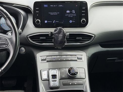 Used 2022 Hyundai Santa Fe SEL w/ Convenience Package image 17