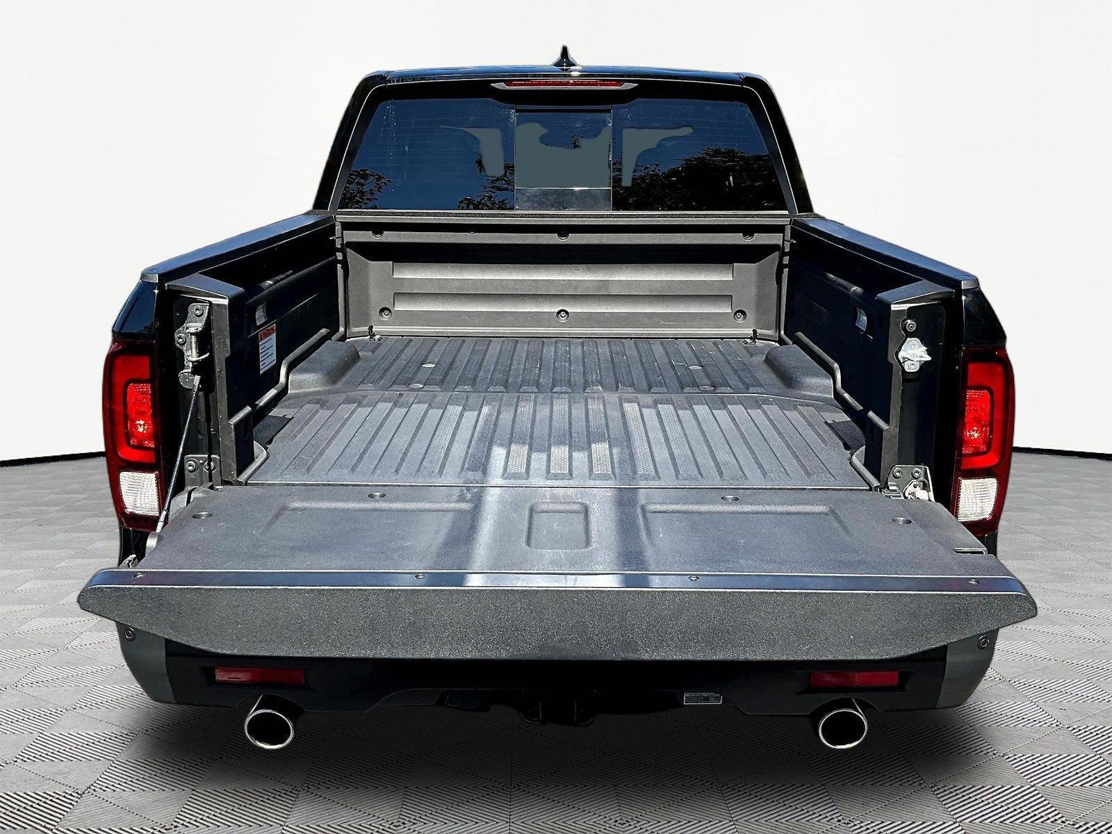 Used 2023 Honda Ridgeline RTL-E image 7
