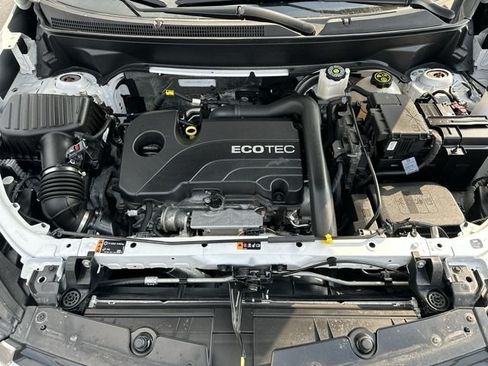 Used 2022 Chevrolet Equinox Premier AWD/4WD image 19