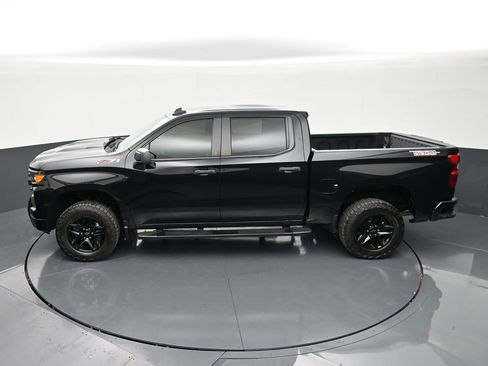Used 2024 Chevrolet Silverado 1500 Custom Trail Boss AWD/4WD image 13