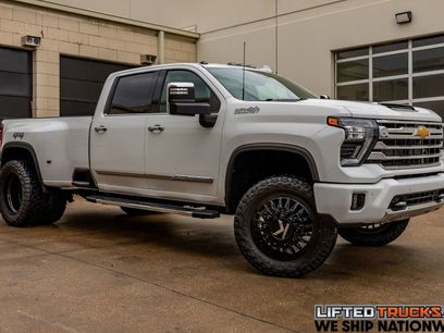 Used 2024 Chevrolet Silverado 3500 High Country w/ Technology Package