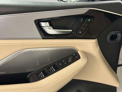 Used 2023 Acura MDX SH-AWD w/ Technology Package image 14