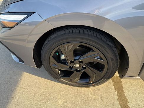 New 2026 Hyundai Elantra SEL Sport image 36