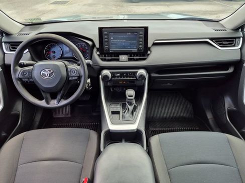 Used 2022 Toyota RAV4 LE FWD image 26