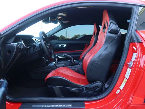 Used 2019 Ford Mustang GT Premium w/ Performance Package - Level 2 RWD image 16