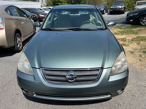 Used 2003 Nissan Altima 3.5 SE image 2