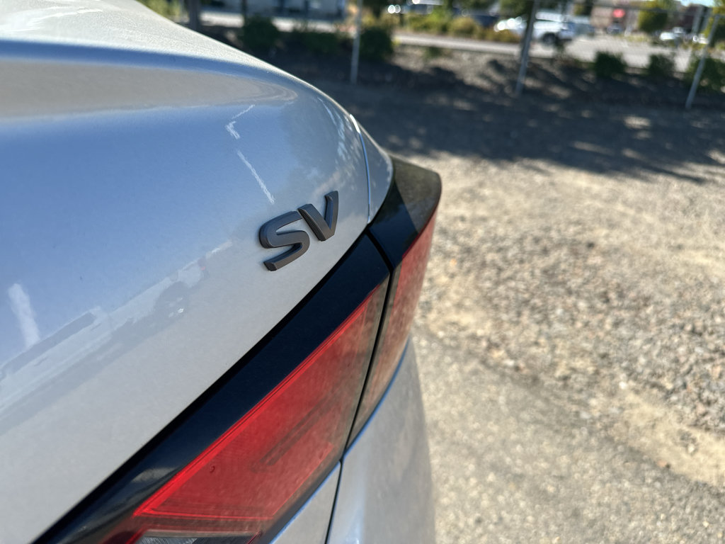 Used 2024 Nissan Altima 2.5 SV FWD image 9