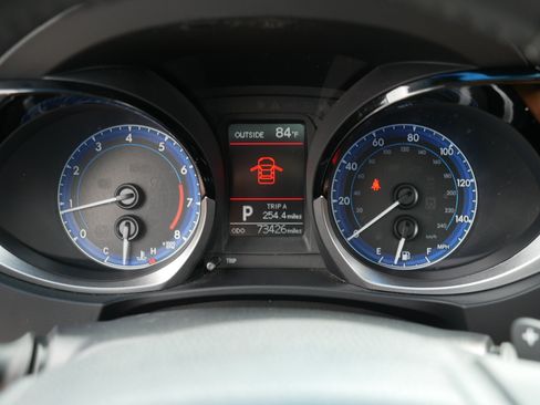 Used 2015 Toyota Corolla S FWD image 26