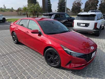 Certified 2022 Hyundai Elantra SEL