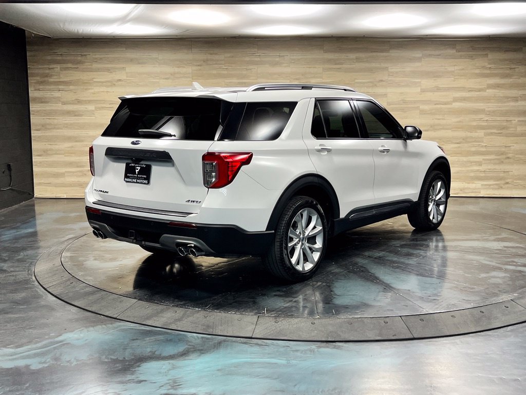 Used 2023 Ford Explorer Platinum w/ Technology Package AWD/4WD image 17