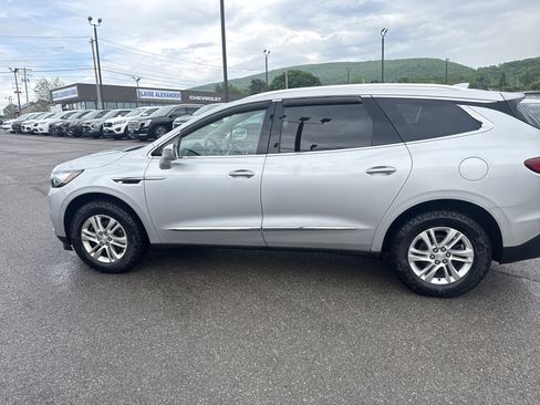 Used 2019 Buick Enclave Premium AWD/4WD image 6
