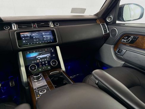 Used 2022 Land Rover Range Rover P525 Westminster Edition image 24