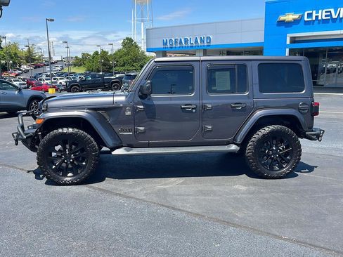 Used 2021 Jeep Wrangler Unlimited Sahara AWD/4WD image 2