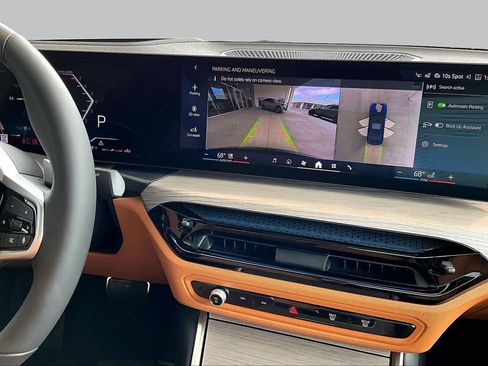 New 2026 BMW 330i Sedan w/ M Sport Package RWD image 6