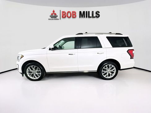 Used 2019 Ford Expedition Limited w/ Equipment Group 302A AWD/4WD image 4