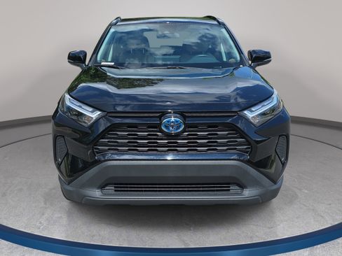 Certified 2024 Toyota RAV4 LE AWD/4WD image 2