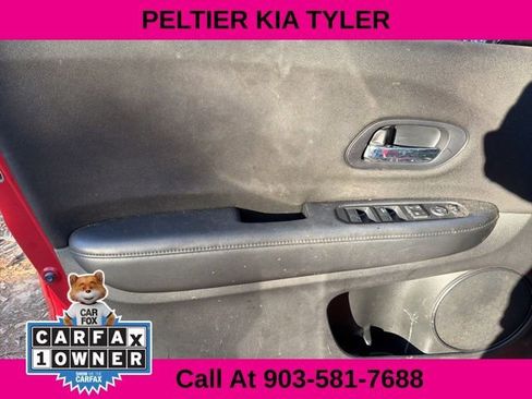 Used 2018 Honda HR-V LX image 15