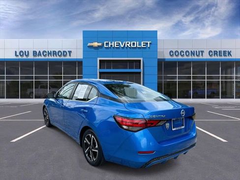 Used 2024 Nissan Sentra SV FWD image 6