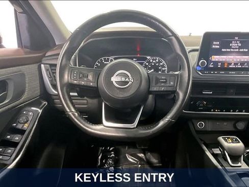 Used 2023 Nissan Rogue S AWD/4WD image 11