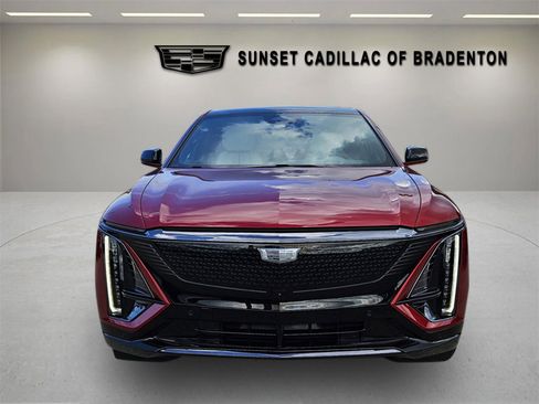 New 2025 Cadillac Lyriq Sport RWD image 2
