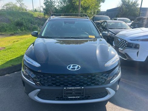 Used 2023 Hyundai Kona SEL AWD/4WD image 3