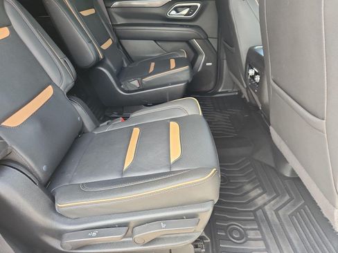 Used 2024 GMC Yukon AT4 w/ Technology Package AWD/4WD image 27