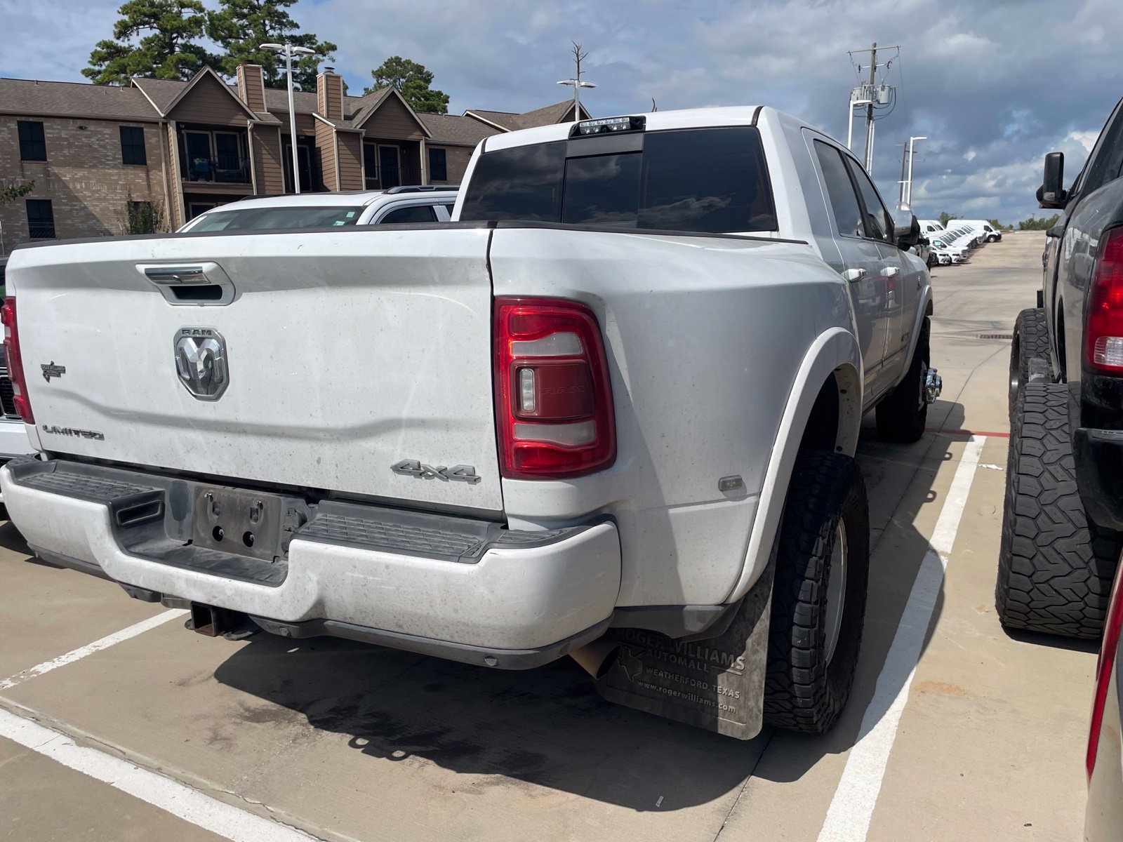 Used 2020 RAM 3500 Limited AWD/4WD image 4