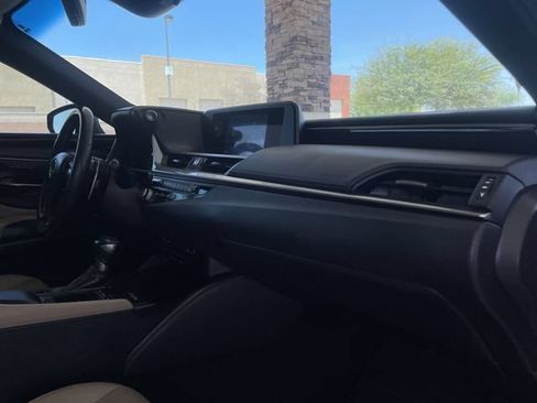 Used 2021 Lexus ES 350 w/ Premium Package FWD image 28