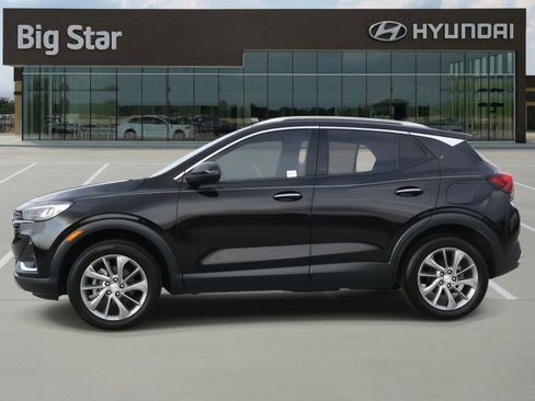 Used 2023 Buick Encore GX Essence w/ Experience Buick Package AWD/4WD image 2