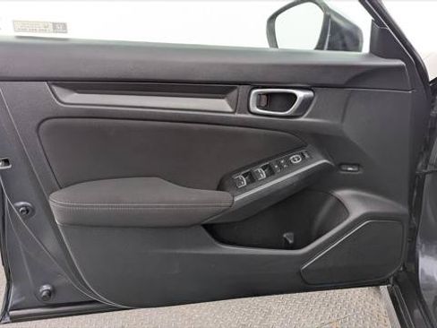Used 2022 Honda Civic Sport image 13