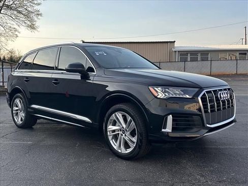 Used 2023 Audi Q7 3.0T Premium Plus AWD/4WD image 2