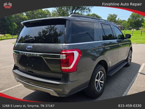 Used 2018 Ford Expedition XLT w/ Equipment Group 201A RWD image 6