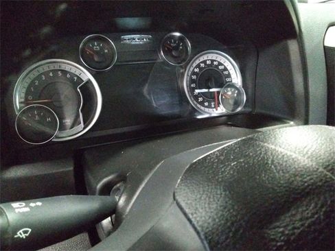 Used 2019 RAM 1500 Big Horn image 25