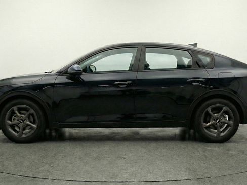 Used 2025 Kia K4 LXS image 5