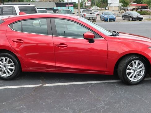 Used 2014 MAZDA MAZDA3 i Touring w/ Technology Package image 4