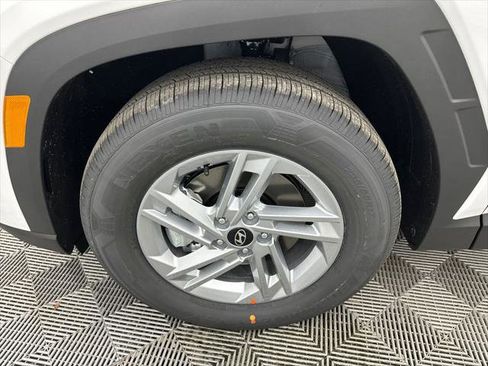 New 2026 Hyundai Tucson SE FWD image 11